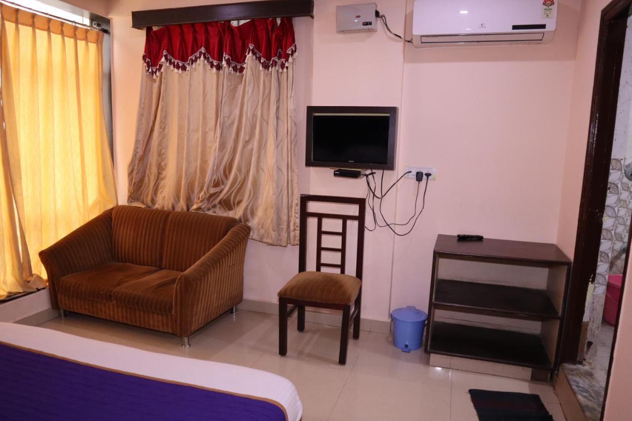 Smilestay Bns Lodge Bangalore Bagian luar foto